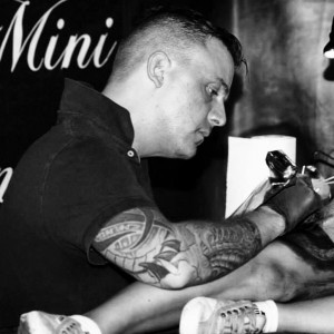 tattoo mini foto galleri, tatovør på arbejde,work in progress, Tattoo Mini Blog